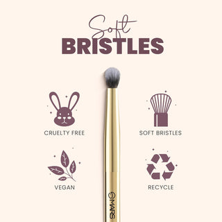 Mars Artist's Arsenal Professional Eyeshadow Smudging Pencil Brush | Precise Synthetic Bristles | Feather Soft Touch | Luxe Packaging Makeup Brush (Golden)